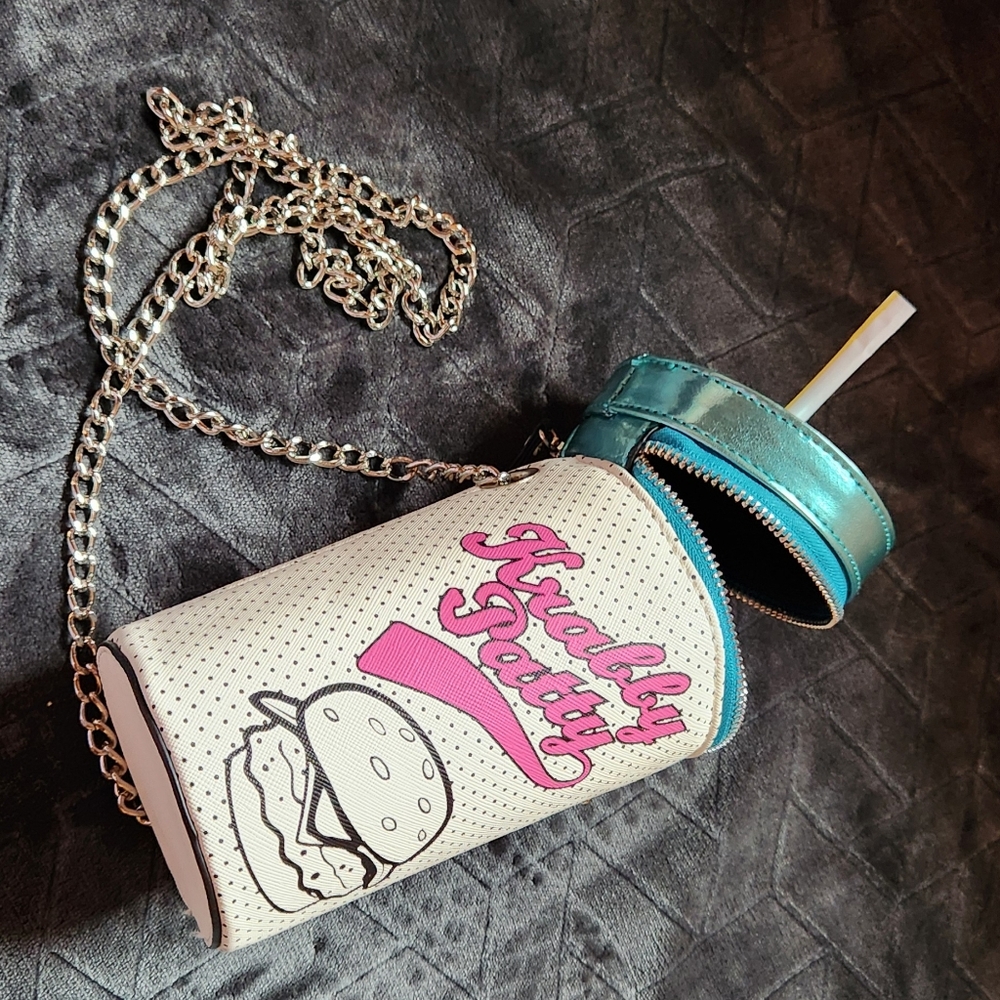 SpongeBob Krabby Patty purse✨